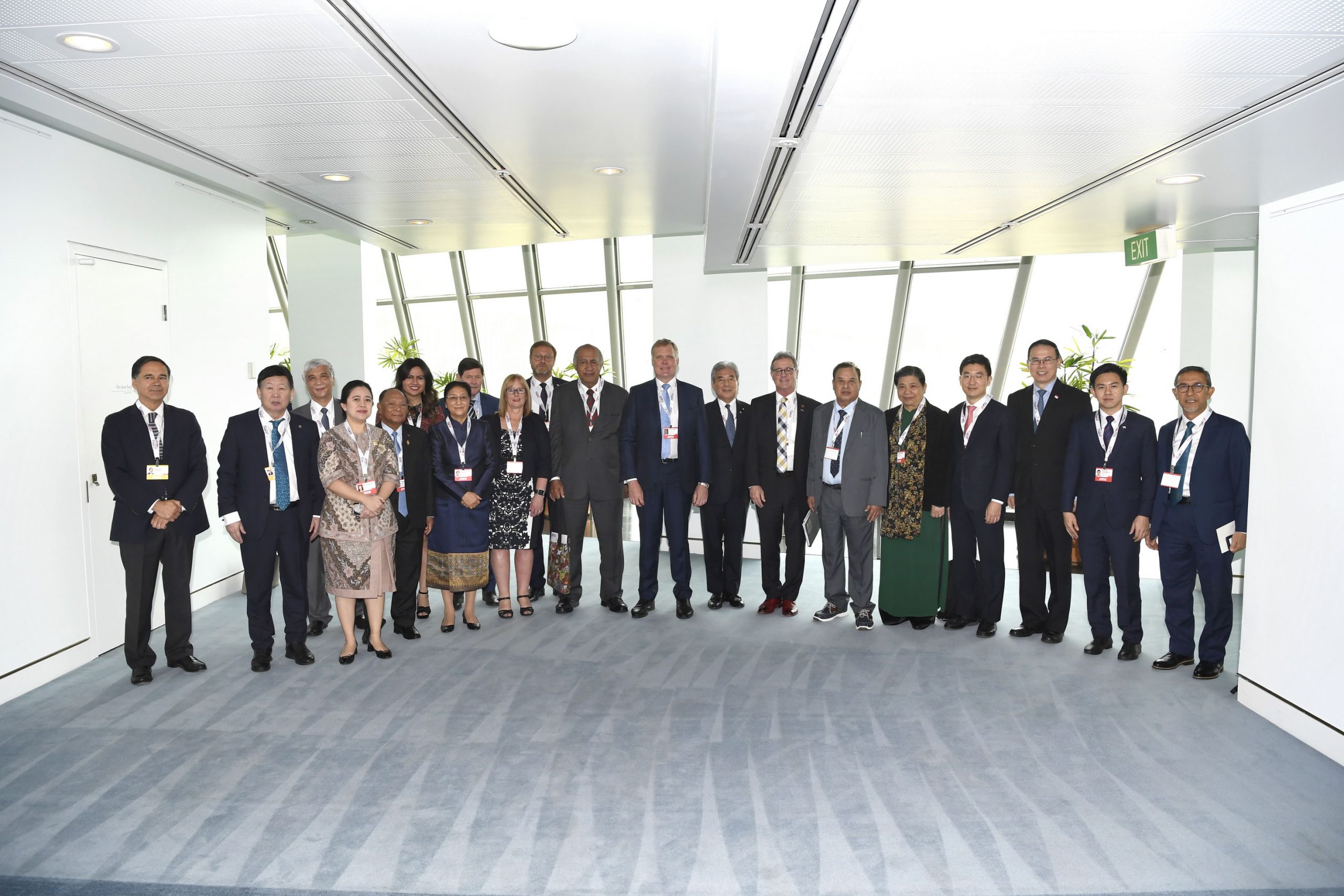 Members of the APPF Executive Committee at a lunch hosted by the Speaker of the House of Representatives, the Hon Tony Smith MP.